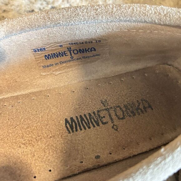 MINNETONKA 326x Beige/Tan Suede Nubuck Moccasins Neon Yellow Tie Soles W’s 8 - Picture 7 of 8